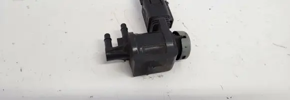 Seat Toledo II (1M) Turbo solenoid valve 1J0906283C