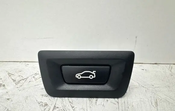 BMW 4 F36 Gran coupe Tailgate/boot open switch button 927511902 9275119