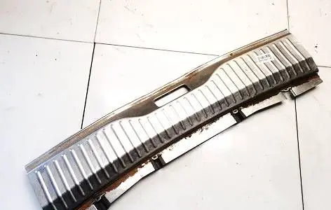 Opel Astra H Other trunk/boot trim element 13213589 332004790