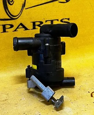 Porsche 911 991 Water pump 9A262025100 9A111094571