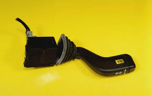 Opel Meriva A Indicator stalk 09185413