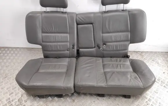 Rear seat