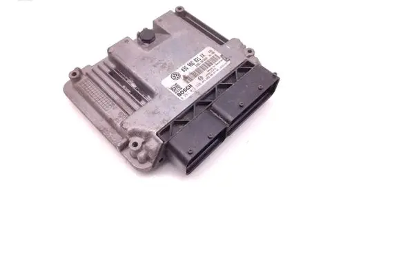 Volkswagen Jetta V Engine control unit/module 03G906021KK 0281013228 1039S15970