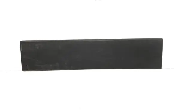 Opel Movano B Rear door trim (molding) 1320758070 B941