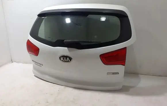 KIA Sportage Tailgate/trunk/boot lid 737003U010