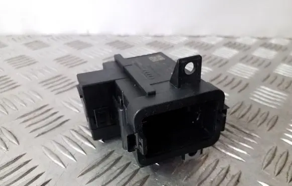 Audi A5 Sportback 8TA Ignition lock 8K0909131D