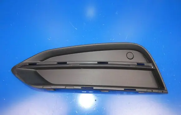 Volvo S90, V90 Front bumper lower grill 31425446