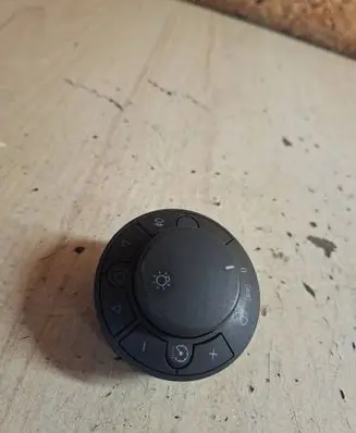 Opel Corsa D Light switch 13249396 07291726