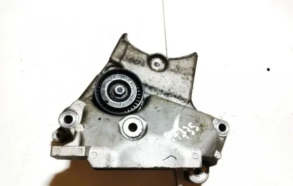Opel Insignia A Engine mounting bracket 55566020