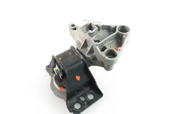Dacia Sandero Engine mount vacuum valve 8200592642