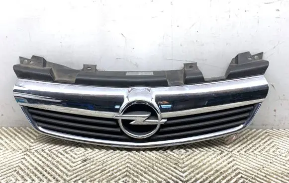 Opel Zafira B Front grill 13136136