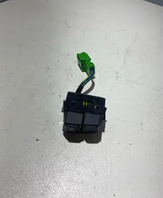 Traction control (ASR) switch