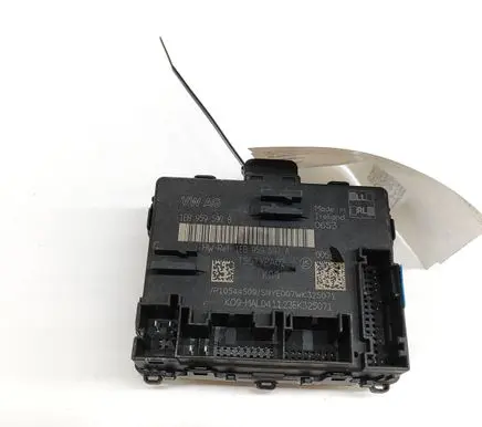 Skoda Enyaq iV Door control unit/module 1EB959597B 1EB959597A