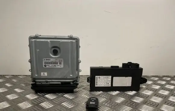 Engine ECU kit and lock set