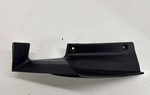 Buick Encore GX I Rear side glass trim 42599164 42861782 42814477