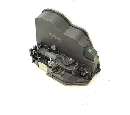 BMW 3 E90 E91 Front door lock 70651 2314113 102024