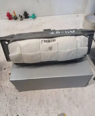 Audi A4 S4 B7 8E 8H Passenger airbag 8E1880204B 305331199ZZZ