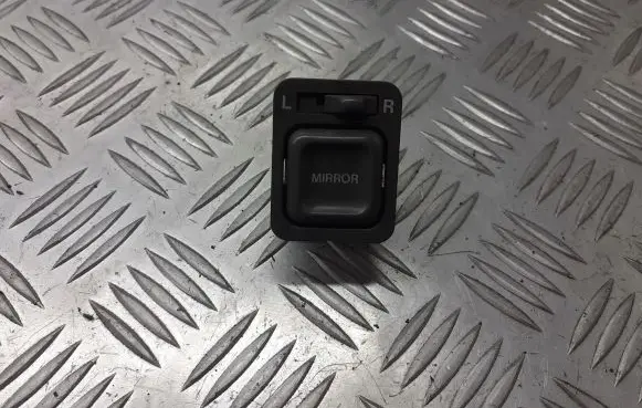 Honda CR-V Wing mirror switch 1834981