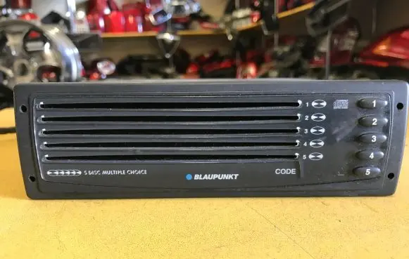 Fiat Stilo CD/DVD changer 