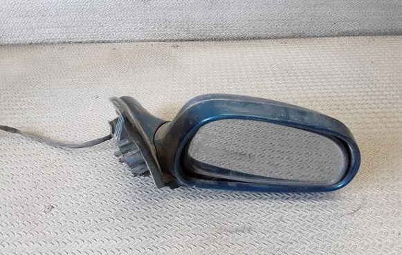 Mazda 626 Front door electric wing mirror E13010519