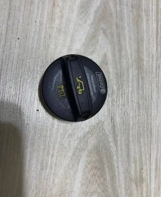 Audi A5 Oil filler cap 06k103485c