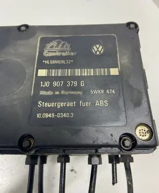 Volkswagen Golf IV ABS Pump 1J0907379G 10094903403 5WK8474