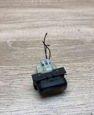 Mercedes-Benz ML W163 ESP (stability program) switch 1638202710 03100640