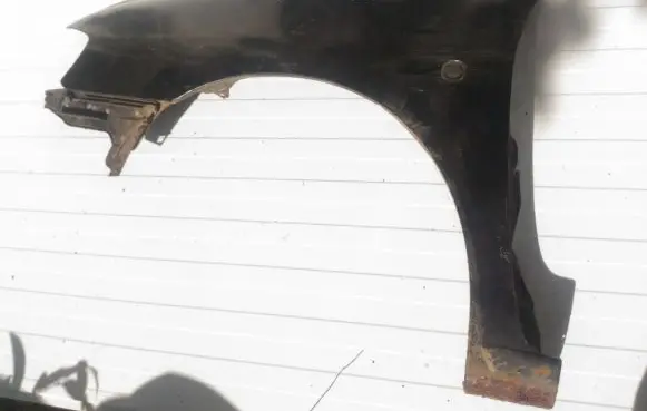 Seat Ibiza II (6k) Fender juoda