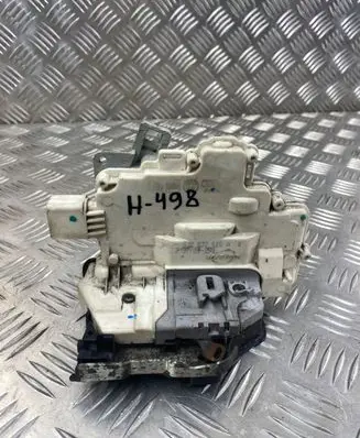 Audi Q7 4L Front door lock 8J2837015A