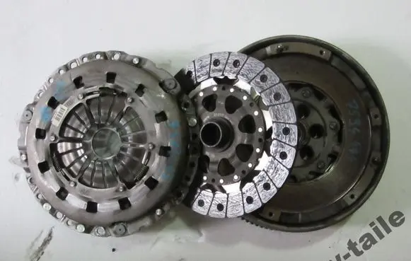 BMW 3 E90 E91 Clutch set kit 21217594444HU