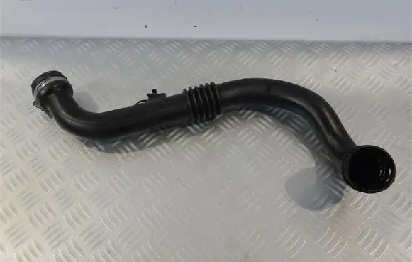 Renault Megane E-Tech Intercooler hose/pipe 8200201617