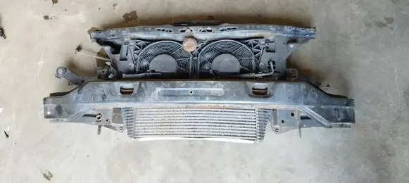 Mercedes-Benz Vito Viano W639 Radiator support slam panel a6395011301 a6395011201