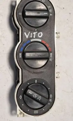 Mercedes-Benz Vito Viano W638 Climate control unit 133302Z 90138