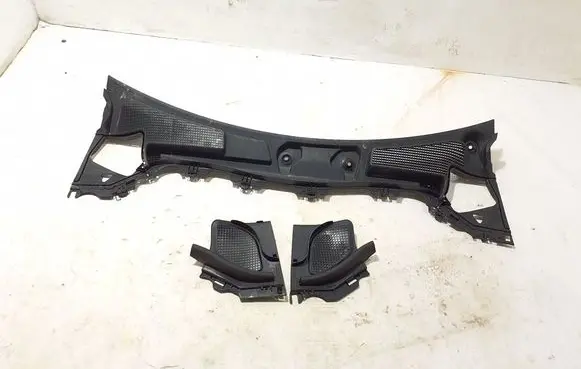 Mercedes-Benz GLA H247 Wiper trim A2478302800