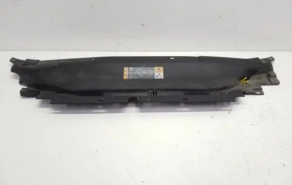 Ford Fusion II Radiator trim DS7316613 DS7316613AF