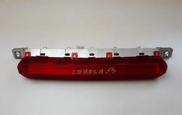 Toyota Corolla Verso AR10 Third/center stoplight 815700F011