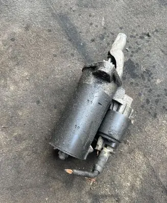 Audi A6 S6 C5 4B Starter motor