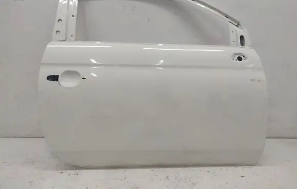 Fiat 500 Front door