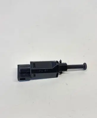 Volkswagen Golf IV Brake pedal sensor switch 927189D