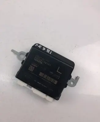 Toyota RAV 4 (XA50) Other control units/modules 8922242101