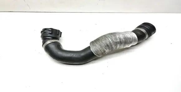 BMW 1 E81 E87 Engine coolant pipe/hose 7552404