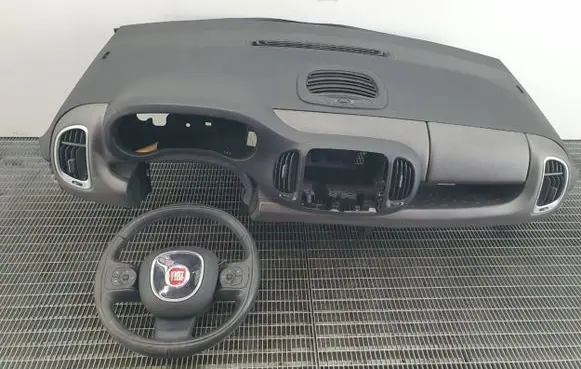Fiat 500L Dashboard