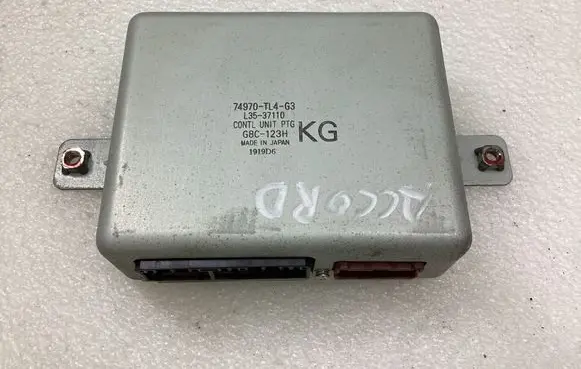 Honda Accord Tailgate/trunk control unit/module G8C123H L3537110 74970TL4G3