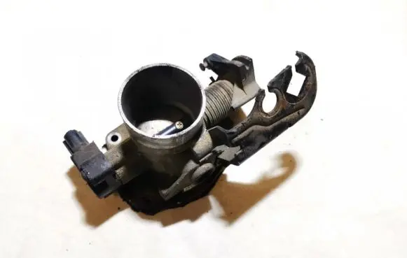 Ford Focus Throttle valve YS4UAD F6CF98989BB