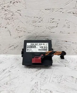 Volkswagen Golf VII Gateway control module 5Q0907530Q