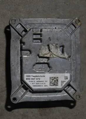 Audi A4 S4 B8 8K Headlight ballast module Xenon 8K0907472
