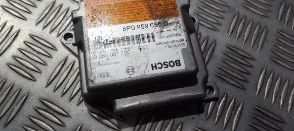 Audi A3 S3 8P Airbag control unit/module 8p0959655d 0285001700