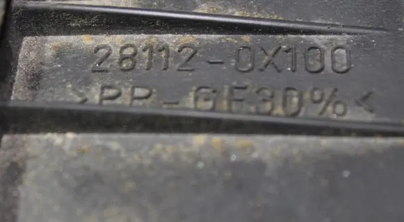 Hyundai i10 Air filter box 281120X100