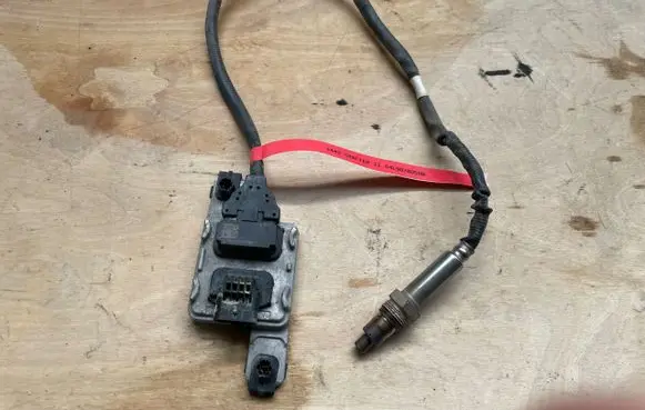 Volkswagen Crafter Lambda probe sensor 04L907805DR
