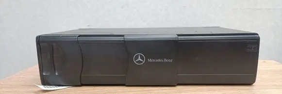 Mercedes-Benz ML W163 CD/DVD changer A1638203889 MC3111 020208